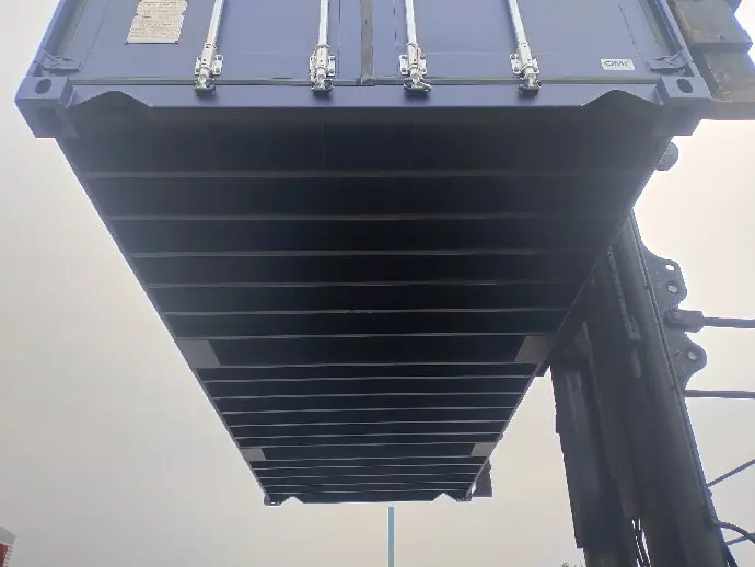 Zeecontainers te koop