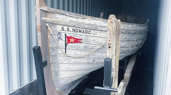 TITANIC reddingsboot wordt droog en veilig bewaard.
 Zelfopslag door TITAN Containers