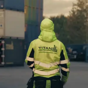 Containers huren | Snelle levering en flexibel | TITAN